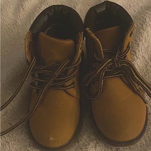 Toddler boy timberland style boots
